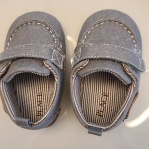 Baby boy shoes size 3-6 months